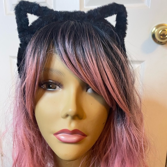 Trendy Black Fuzzy Cat Ears Headband - Picture 5 of 6